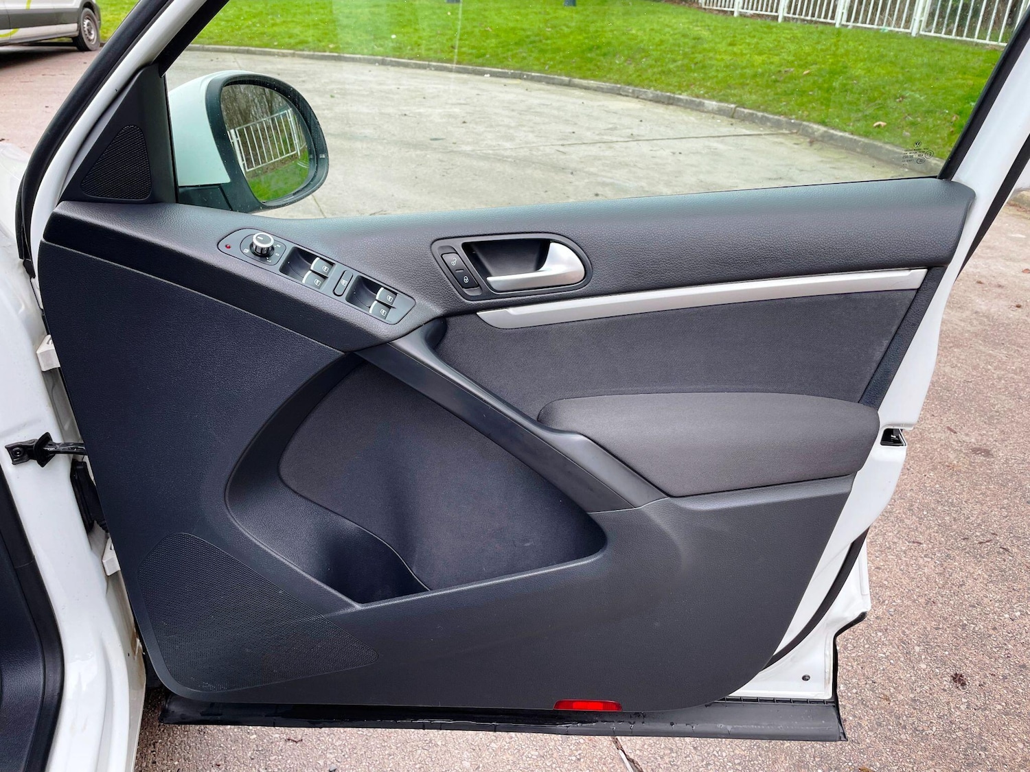 Used Volkswagen Tiguan 2014 for sale - 77839720: Photo 23