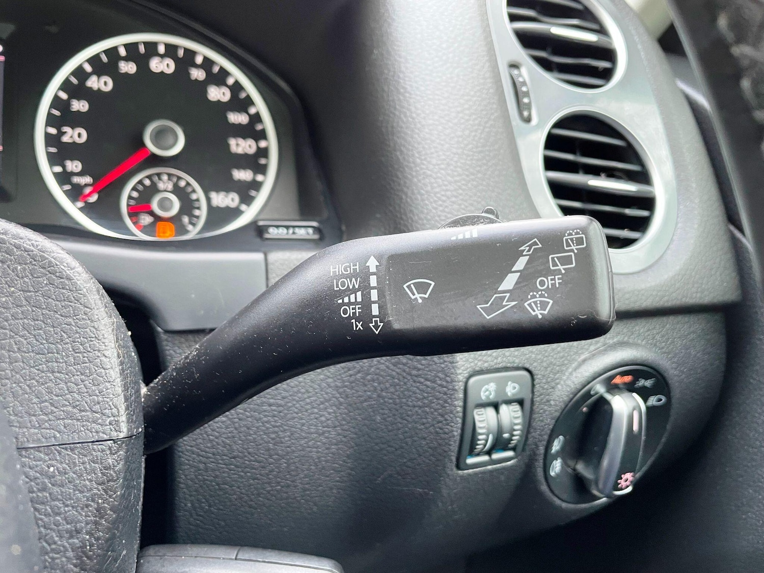 Used Volkswagen Tiguan 2014 for sale - 77839720: Photo 42