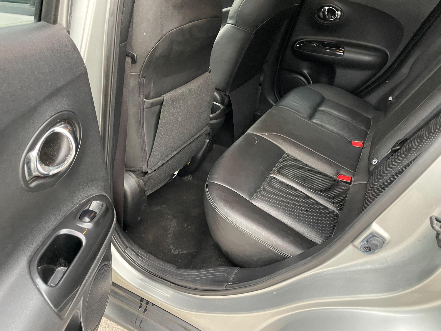 Used Nissan Juke 2015 for sale - 77174801: Photo 19