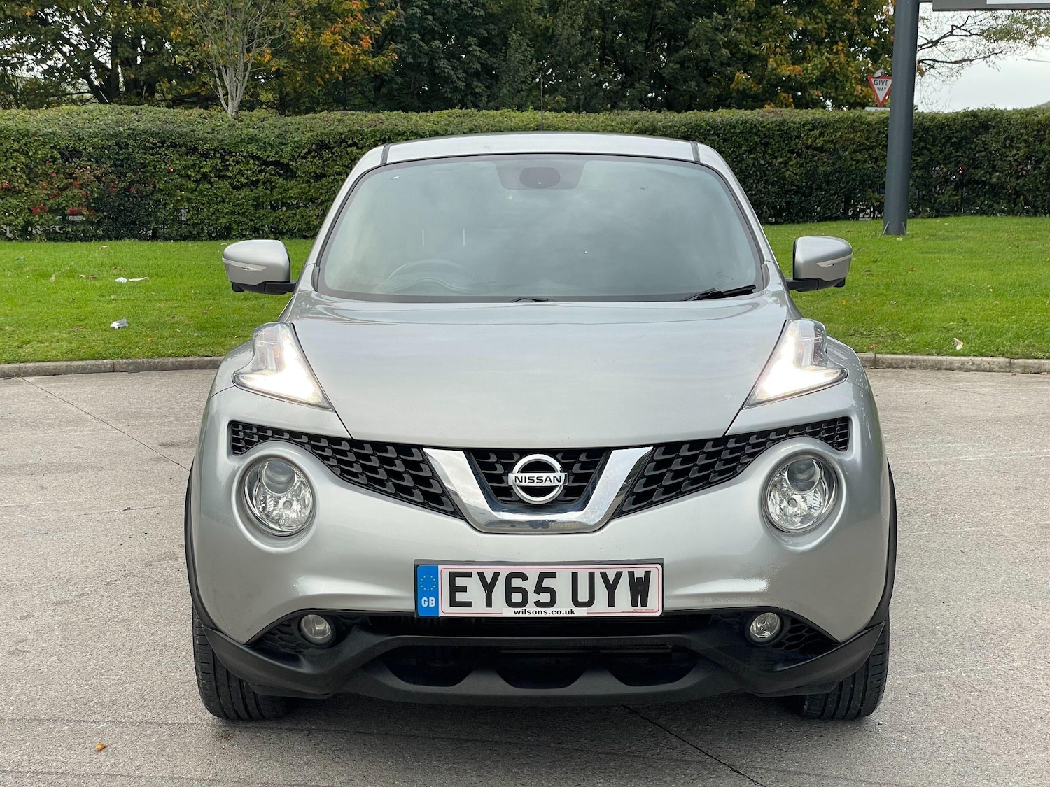 Used Nissan Juke 2015 for sale - 77174801: Photo 2