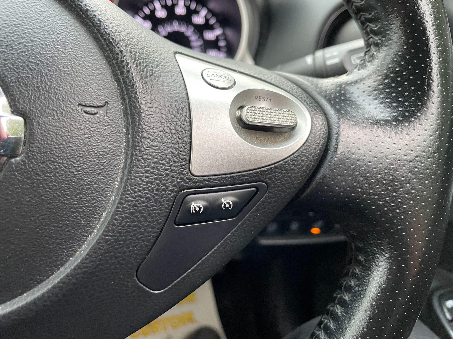 Used Nissan Juke 2015 for sale - 77174801: Photo 23