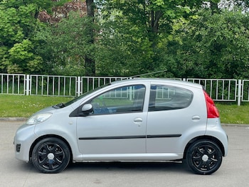 Used Peugeot 107 2009 for sale - 78503829: Photo