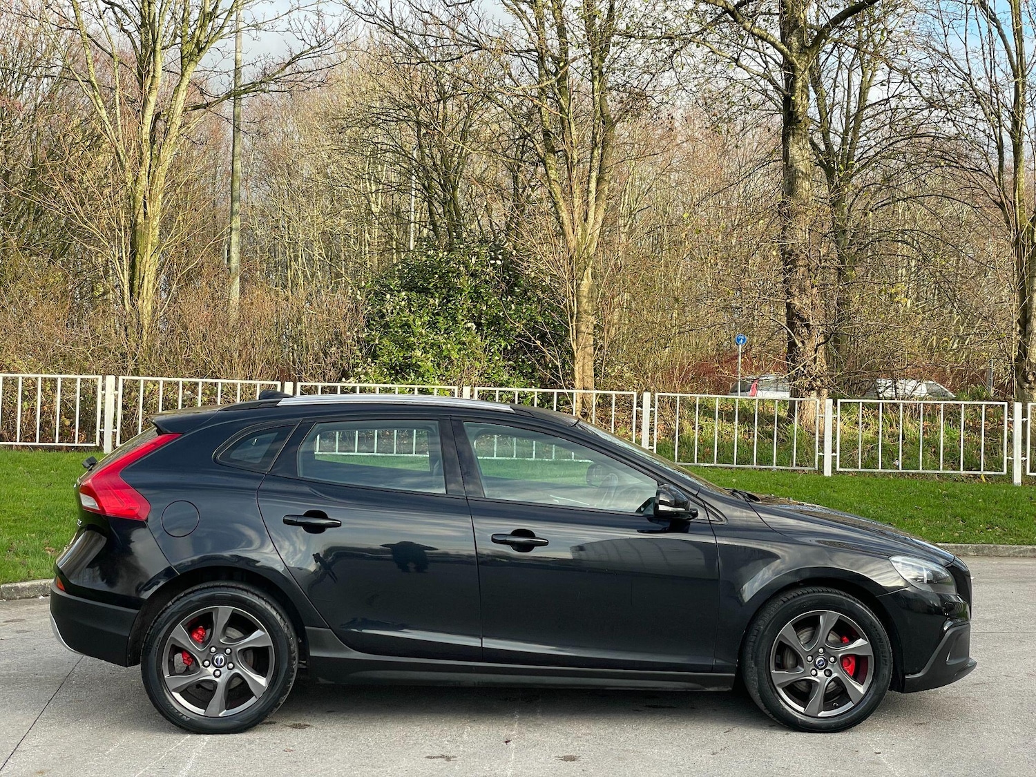 Used Volvo V40 2014 for sale - 77174742: Photo 10