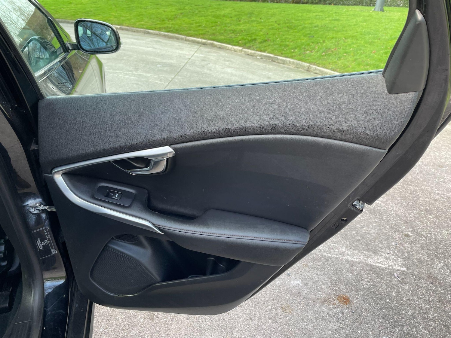 Used Volvo V40 2014 for sale - 77174742: Photo 32