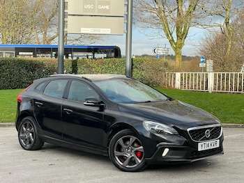 Used Volvo V40 2014 for sale - 77174742: Photo