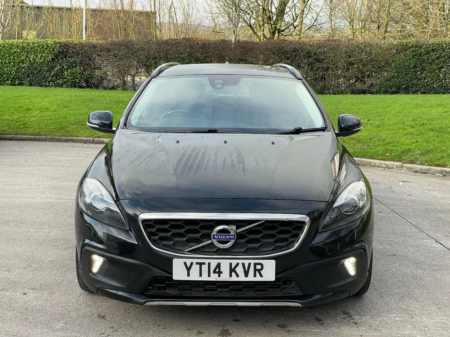 Used Volvo V40 2014 for sale - 77174742: Photo 4