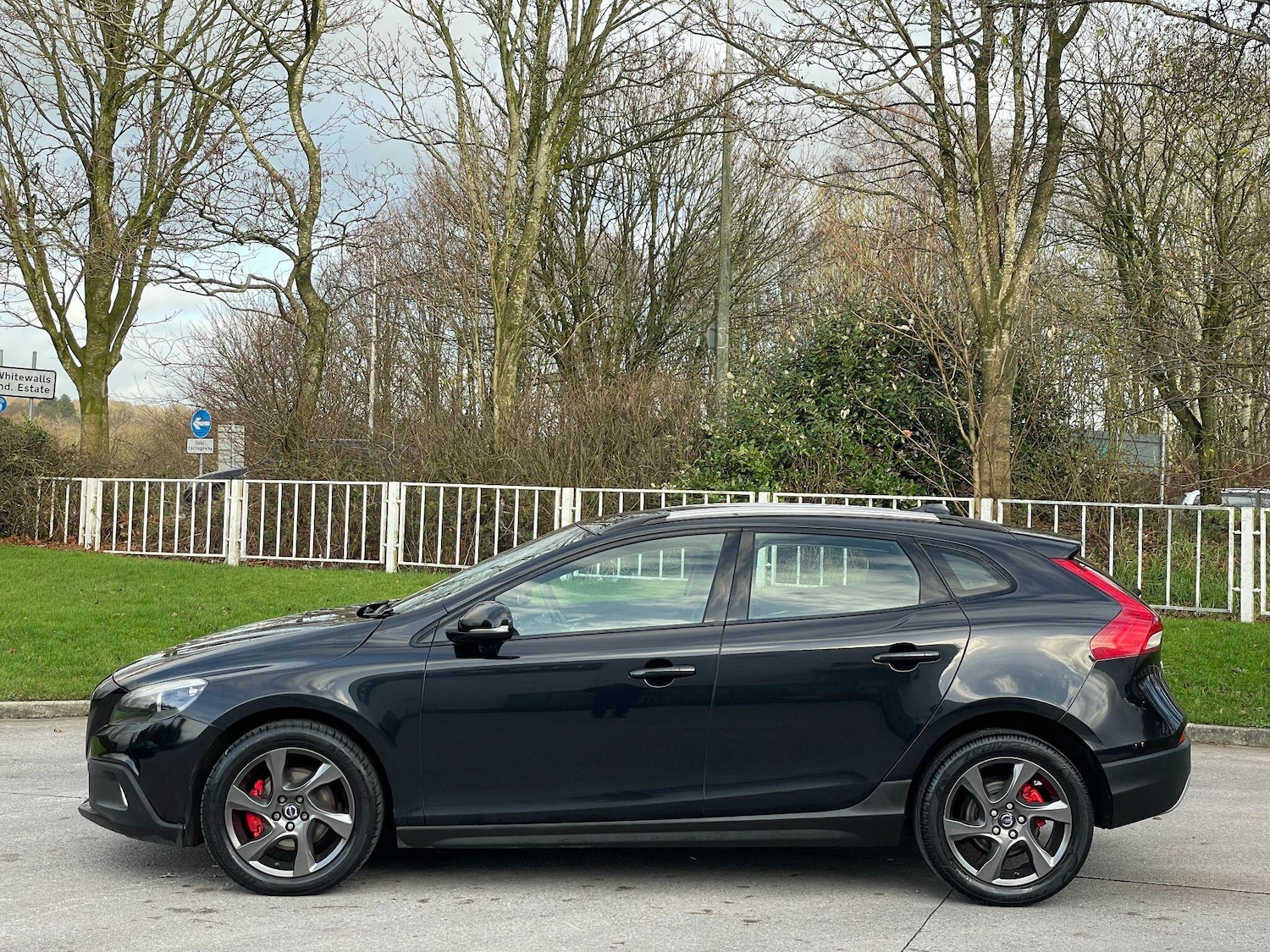 Used Volvo V40 2014 for sale - 77174742: Photo 6