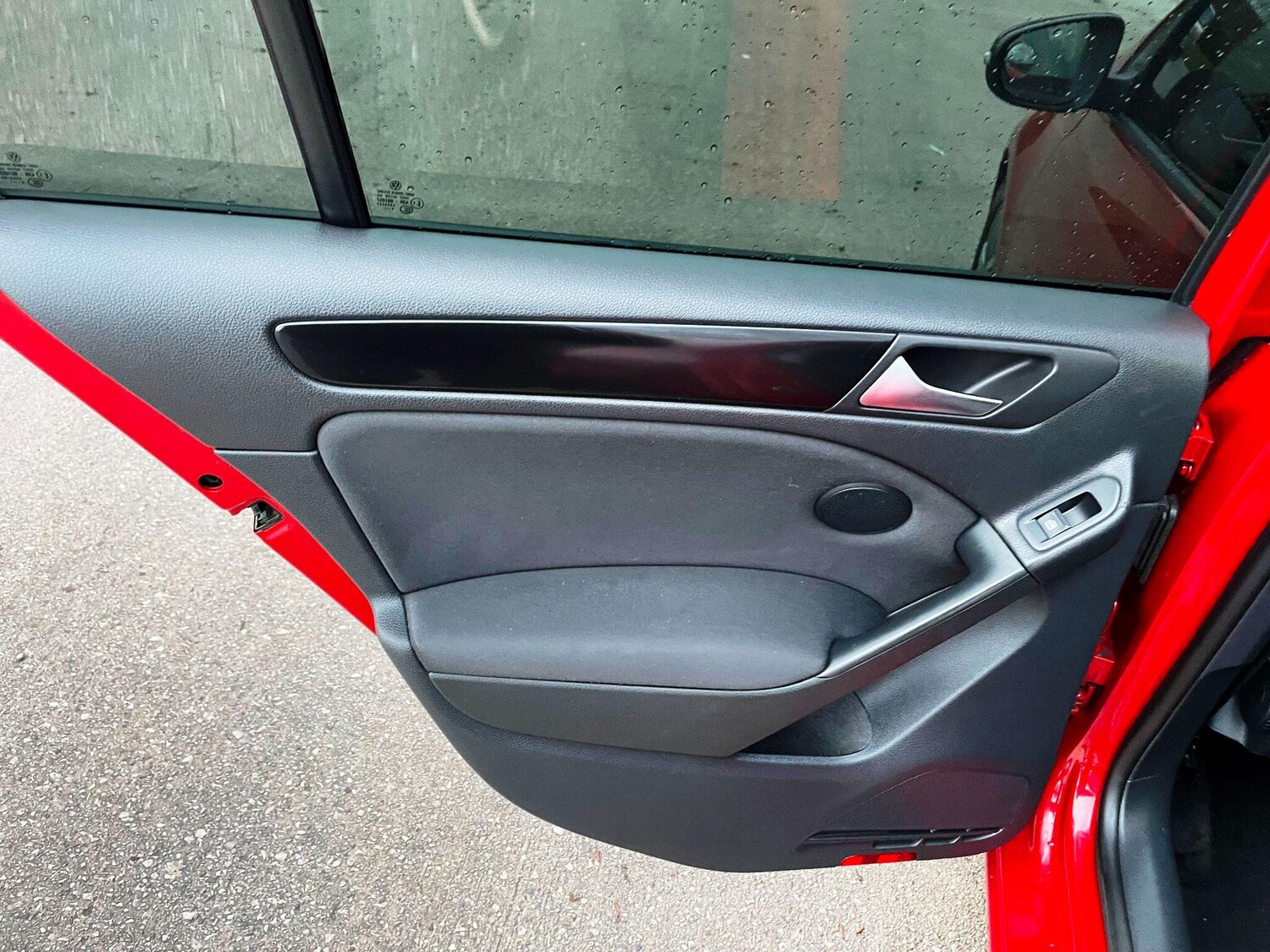 Used Volkswagen Golf 2010 for sale - 77559109: Photo 18