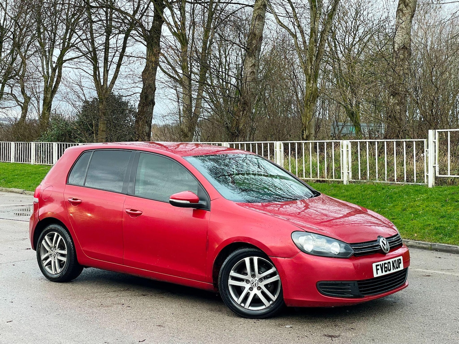 Used Volkswagen Golf 2010 for sale - 77559109: Photo 2