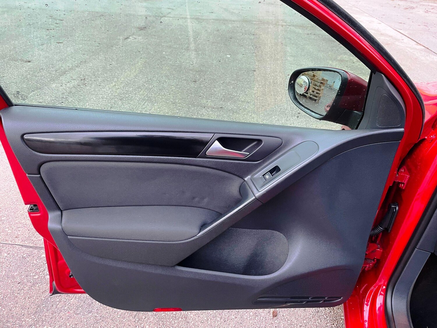 Used Volkswagen Golf 2010 for sale - 77559109: Photo 20