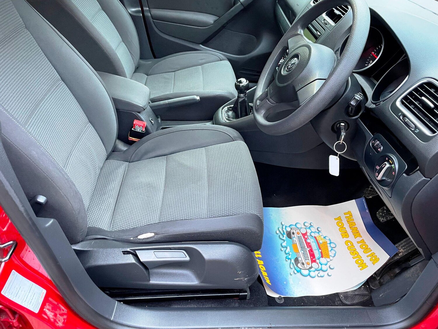 Used Volkswagen Golf 2010 for sale - 77559109: Photo 24