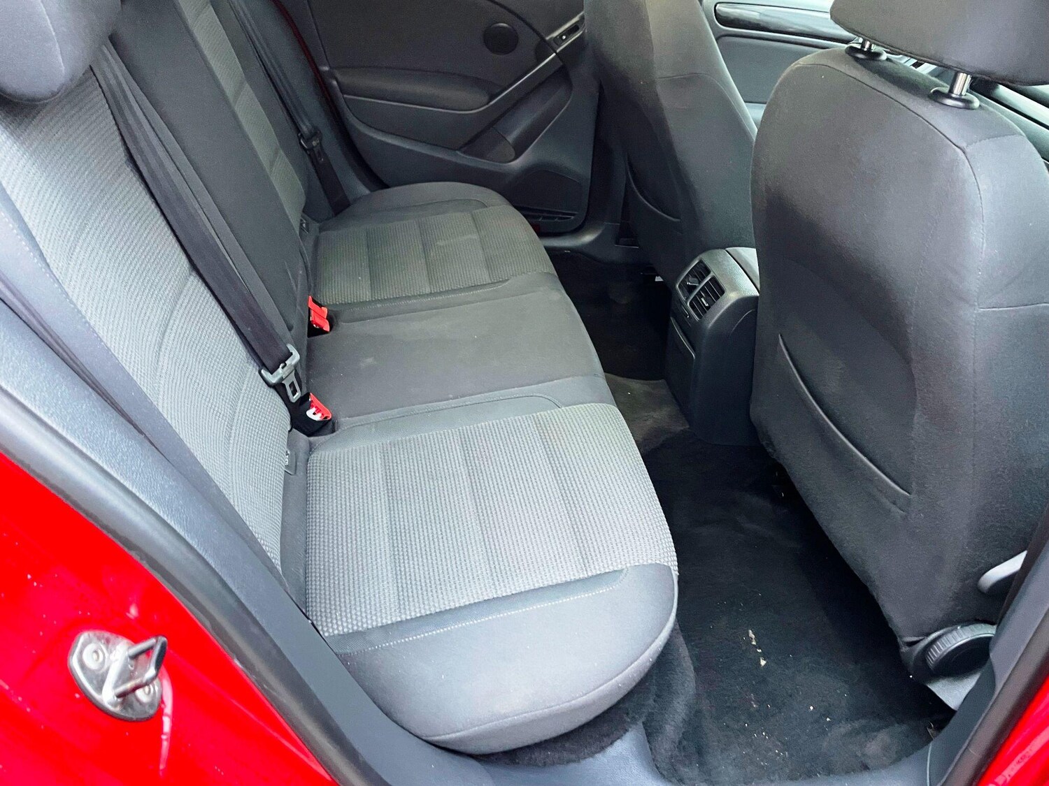 Used Volkswagen Golf 2010 for sale - 77559109: Photo 30