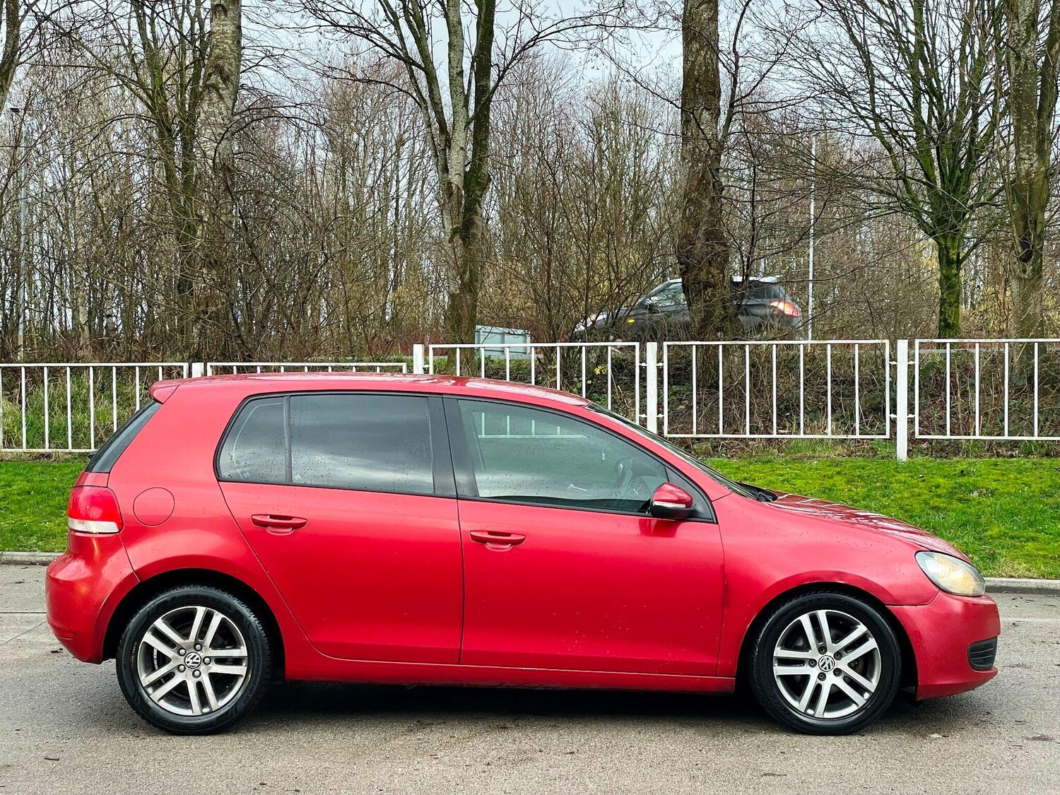 Used Volkswagen Golf 2010 for sale - 77559109: Photo 9