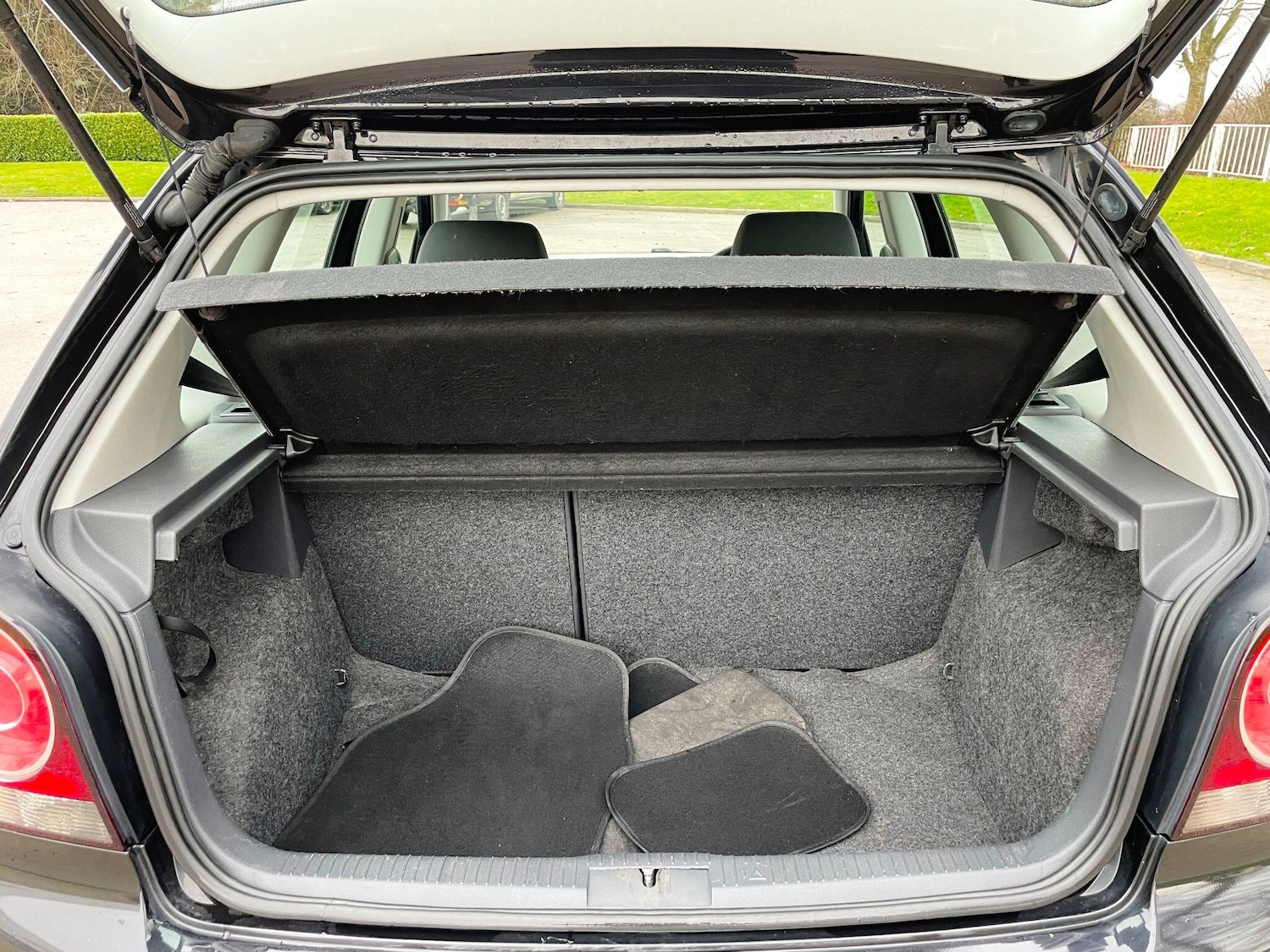 Used Volkswagen Polo 2007 for sale - 77400515: Photo 46