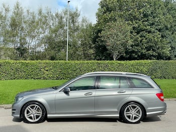 Used Mercedes-Benz C Class 2013 for sale - 79807730: Photo
