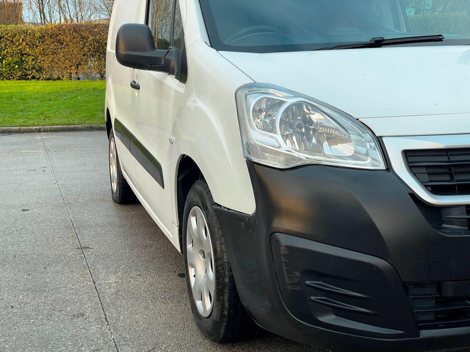 Used Peugeot Partner 2017 for sale - 77625729: Photo 13