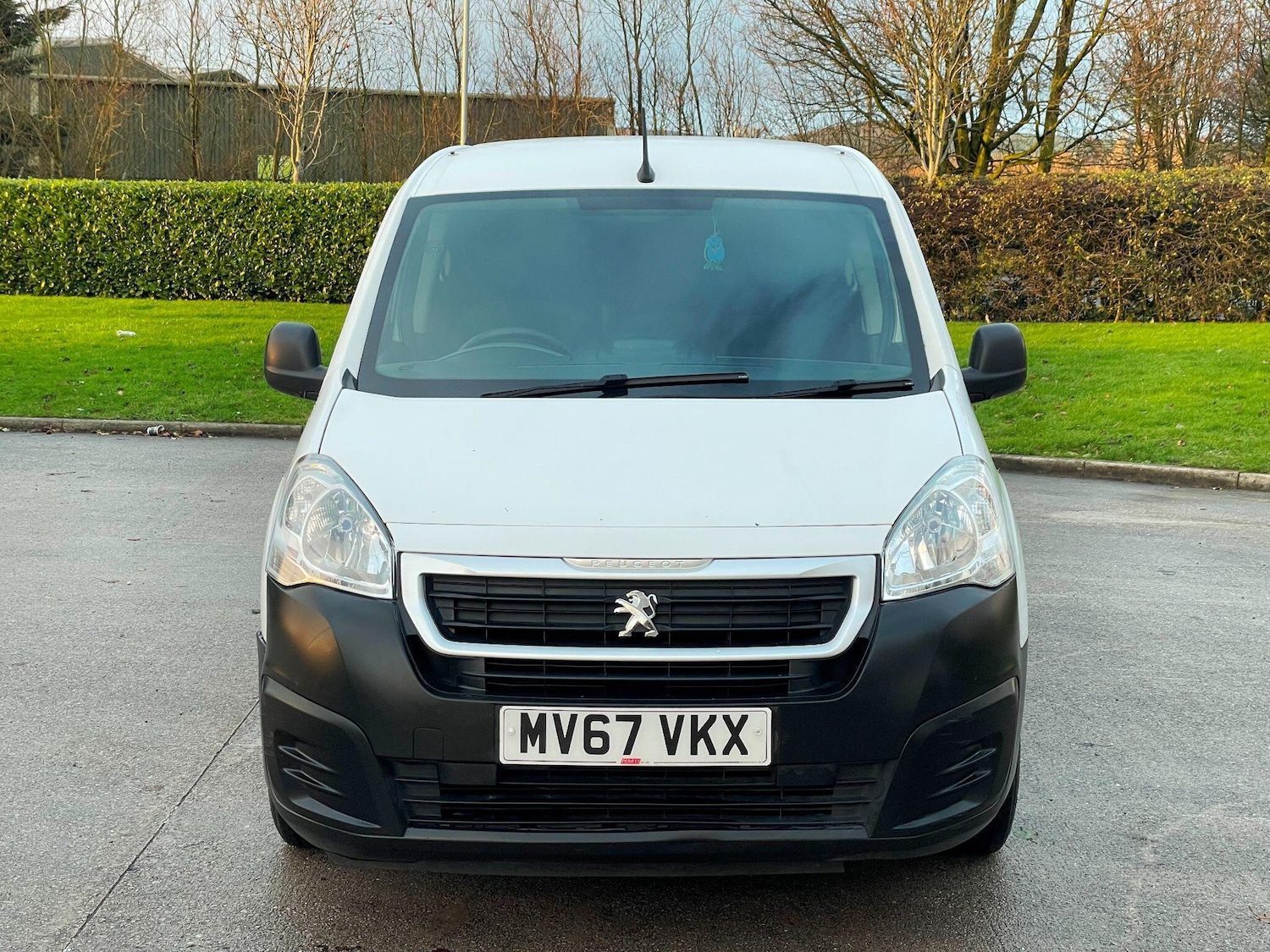 Used Peugeot Partner 2017 for sale - 77625729: Photo 4