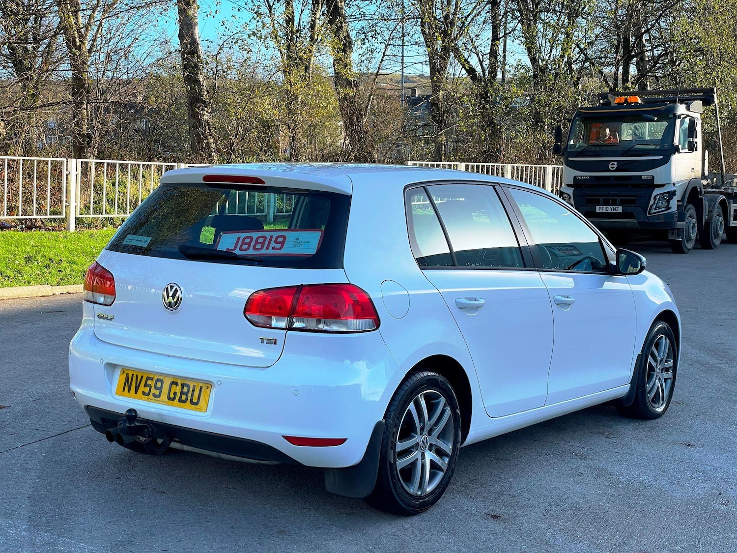 Used Volkswagen Golf 2010 for sale - 77174779: Photo 11