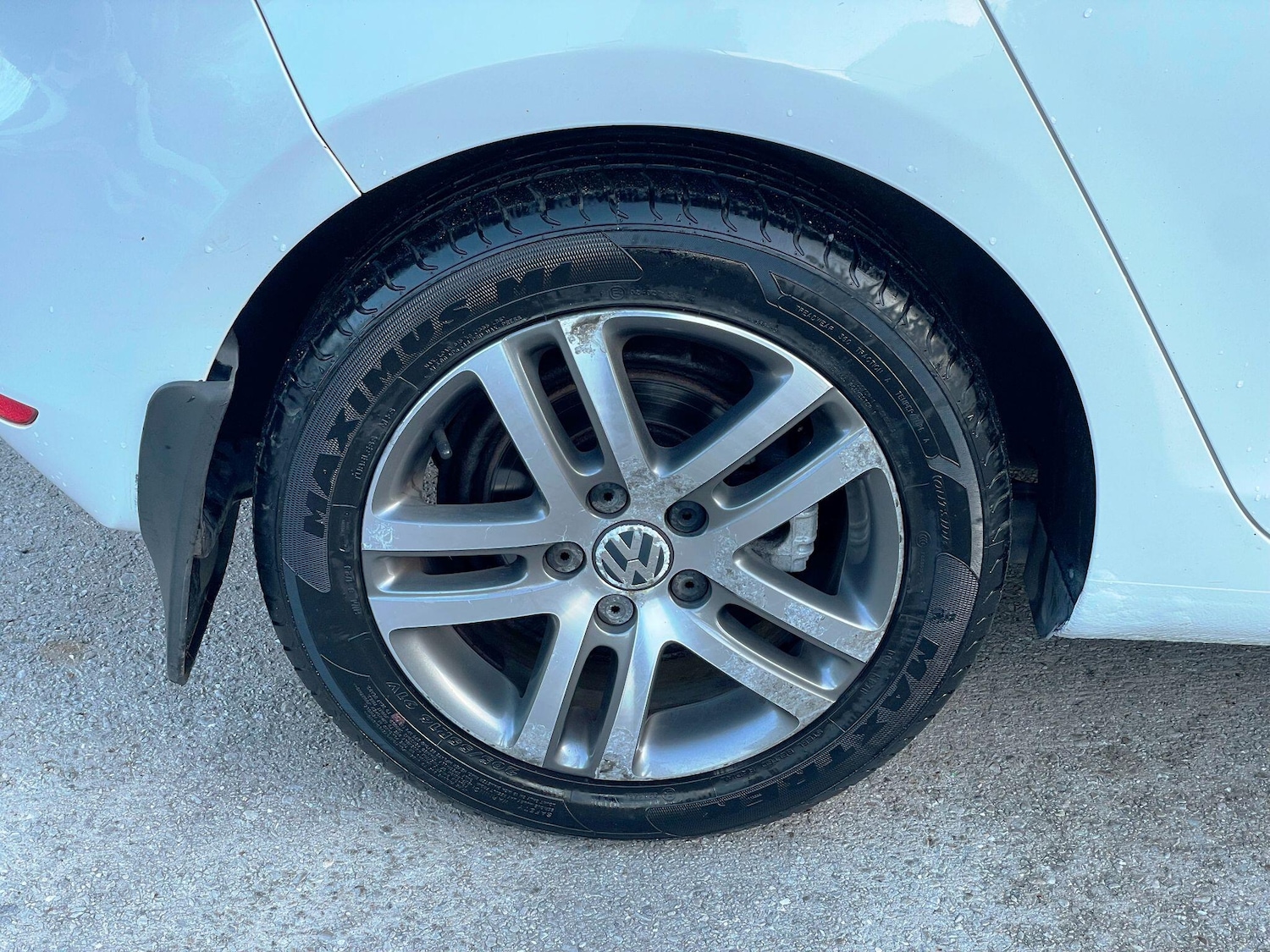 Used Volkswagen Golf 2010 for sale - 77174779: Photo 28