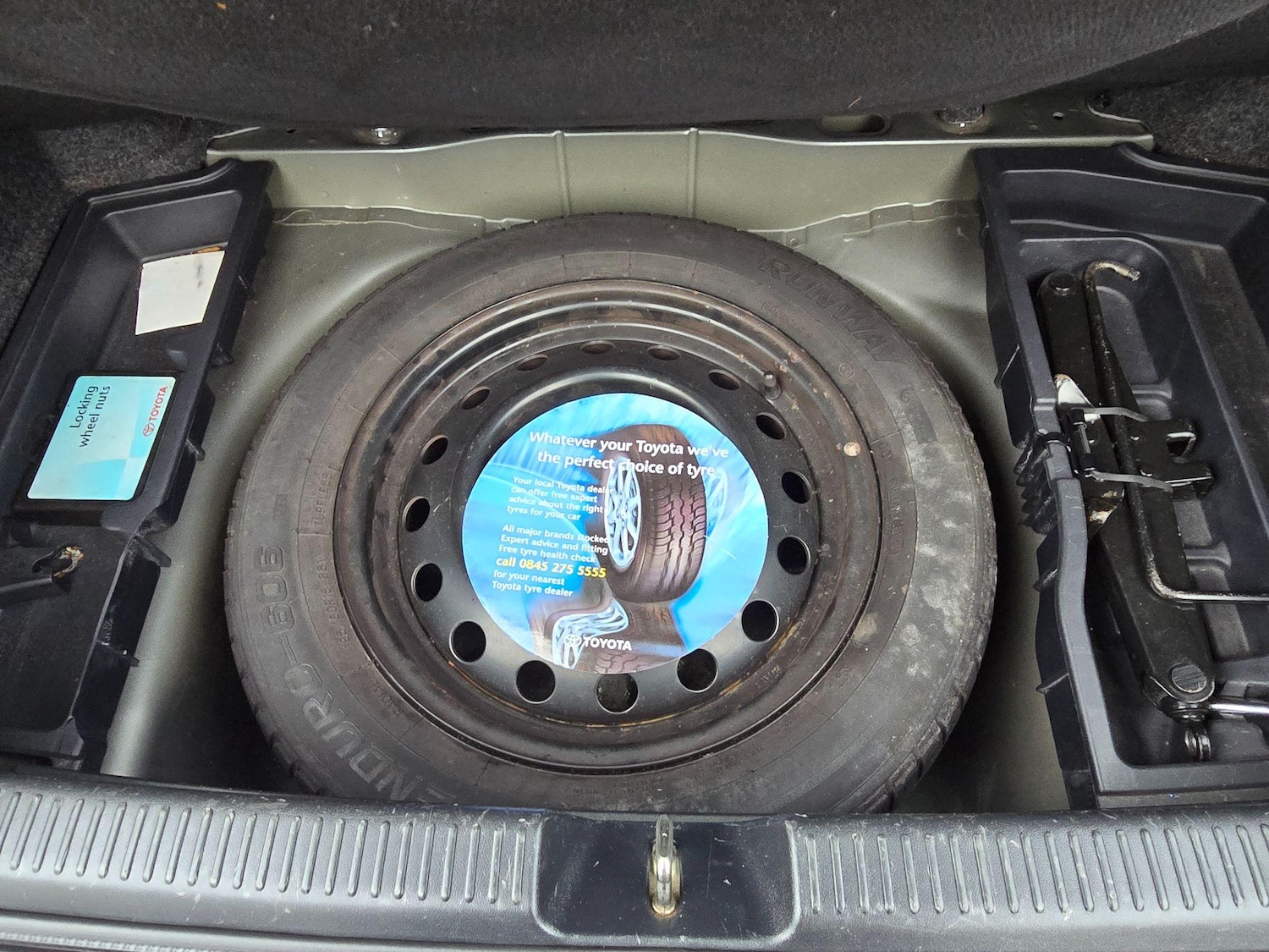 Used Toyota Corolla 2003 for sale - 77839893: Photo 43