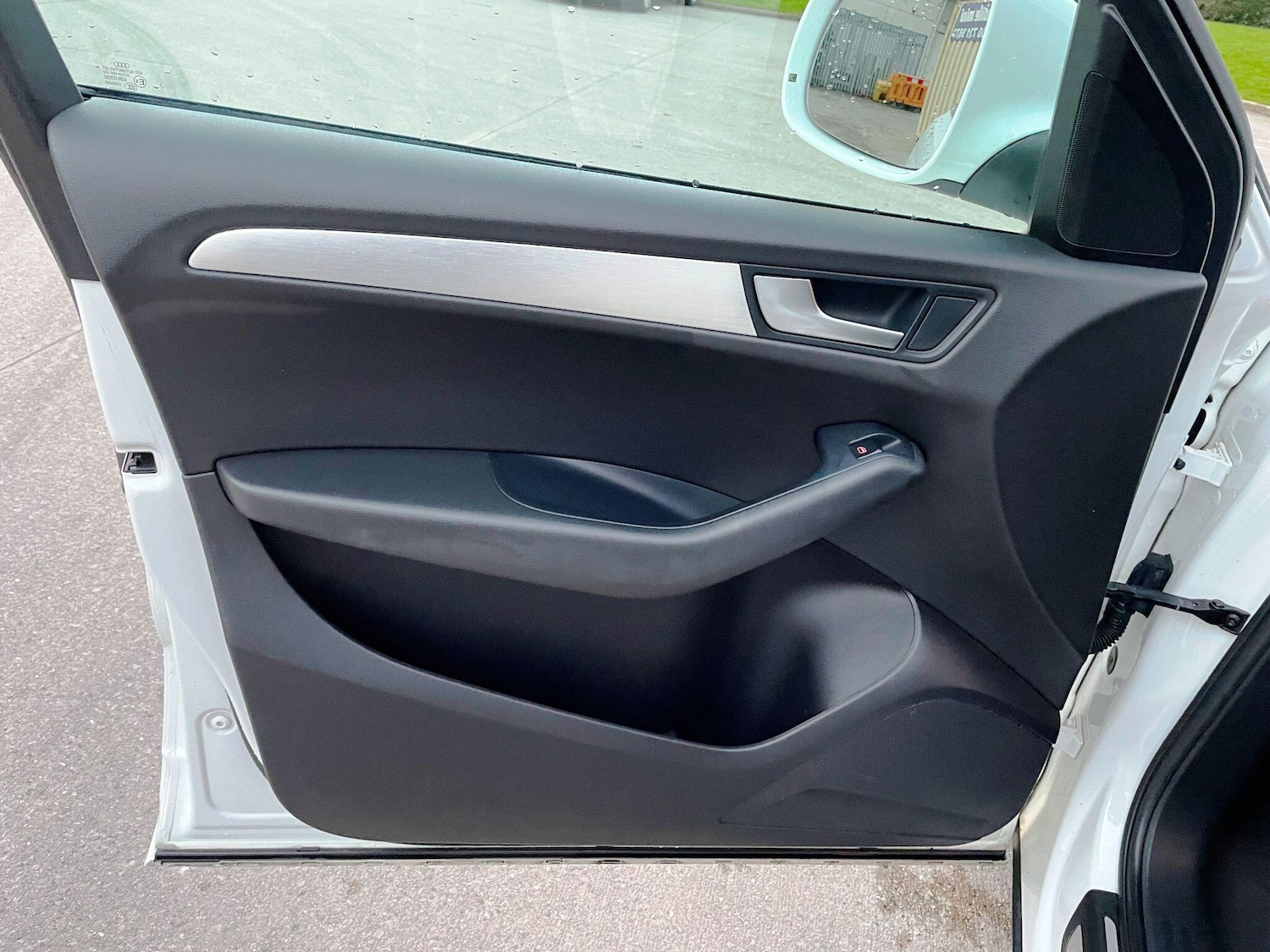 Used Audi Q5 2011 for sale - 77174753: Photo 28