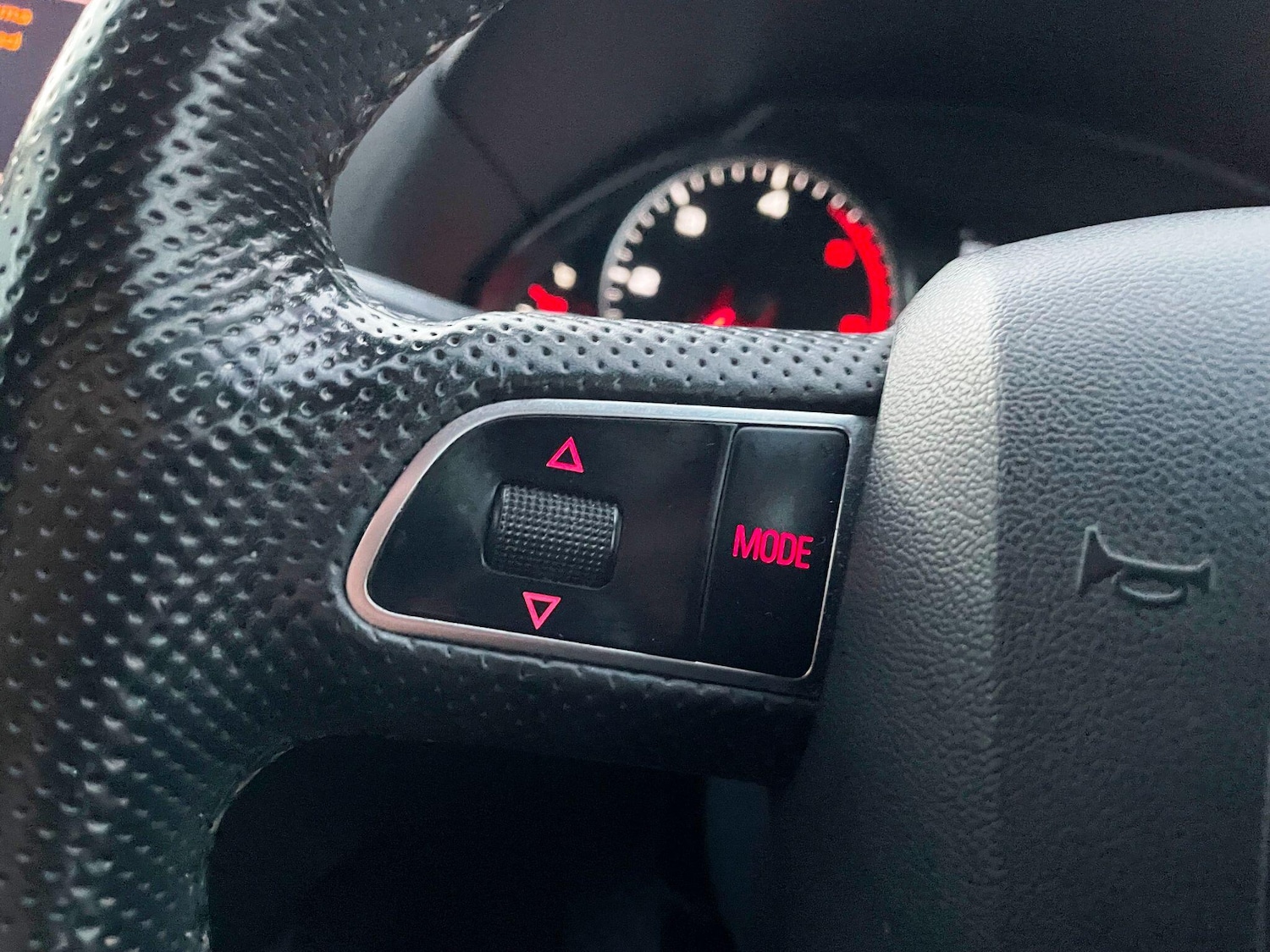 Used Audi Q5 2011 for sale - 77174753: Photo 39