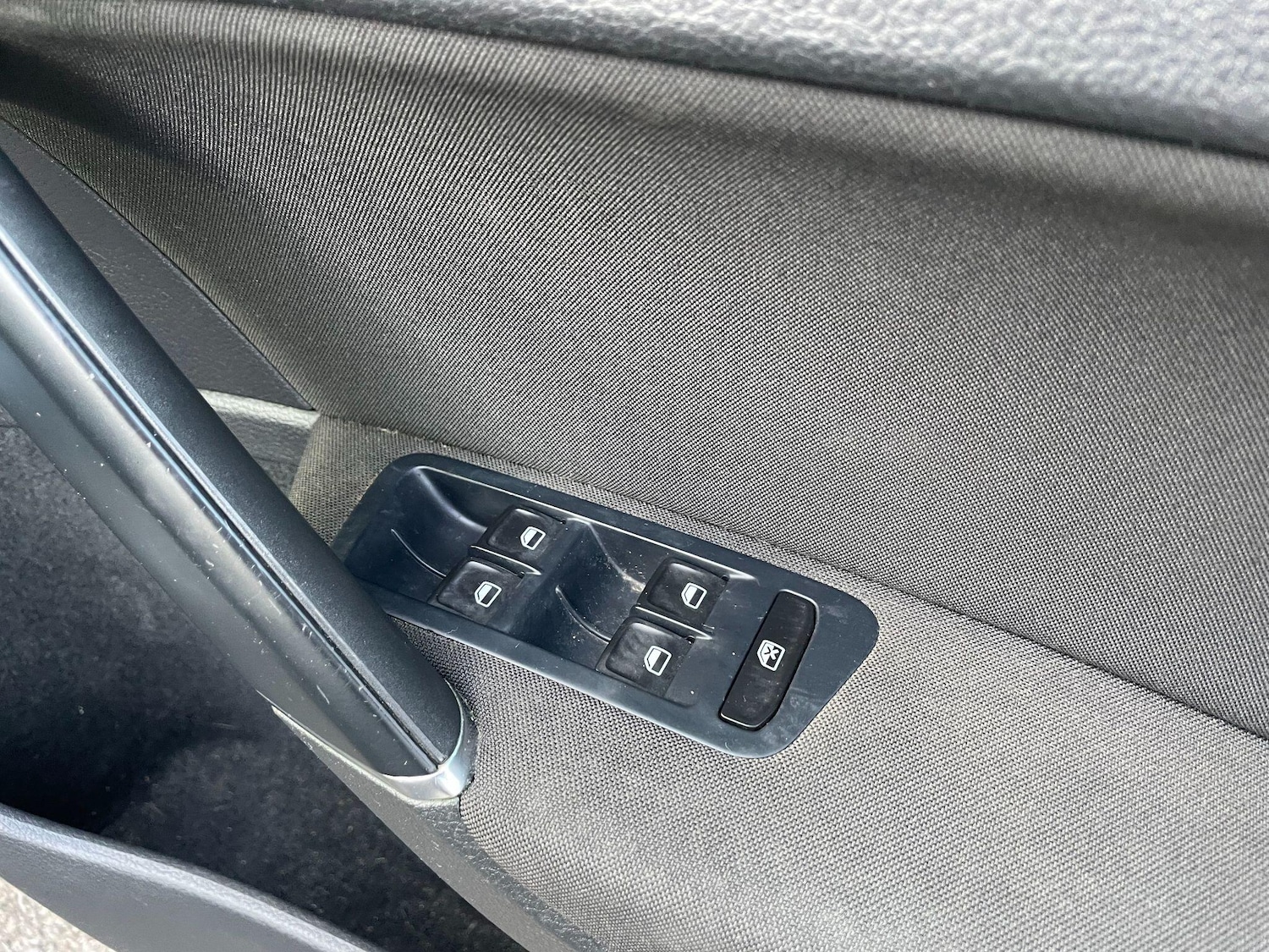 Used Volkswagen Golf 2015 for sale - 77174782: Photo 24