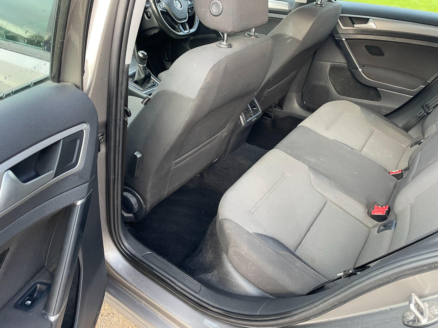 Used Volkswagen Golf 2015 for sale - 77174782: Photo 34