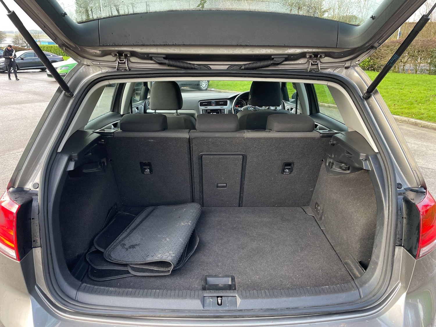 Used Volkswagen Golf 2015 for sale - 77174782: Photo 52