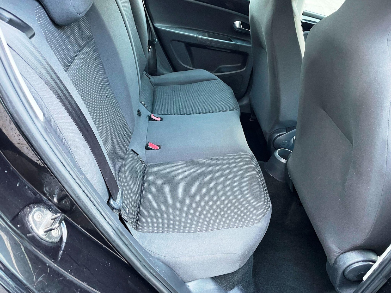 Used Volkswagen up! 2013 for sale - 77400874: Photo 30