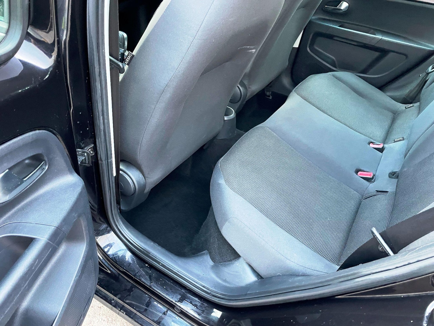 Used Volkswagen up! 2013 for sale - 77400874: Photo 32