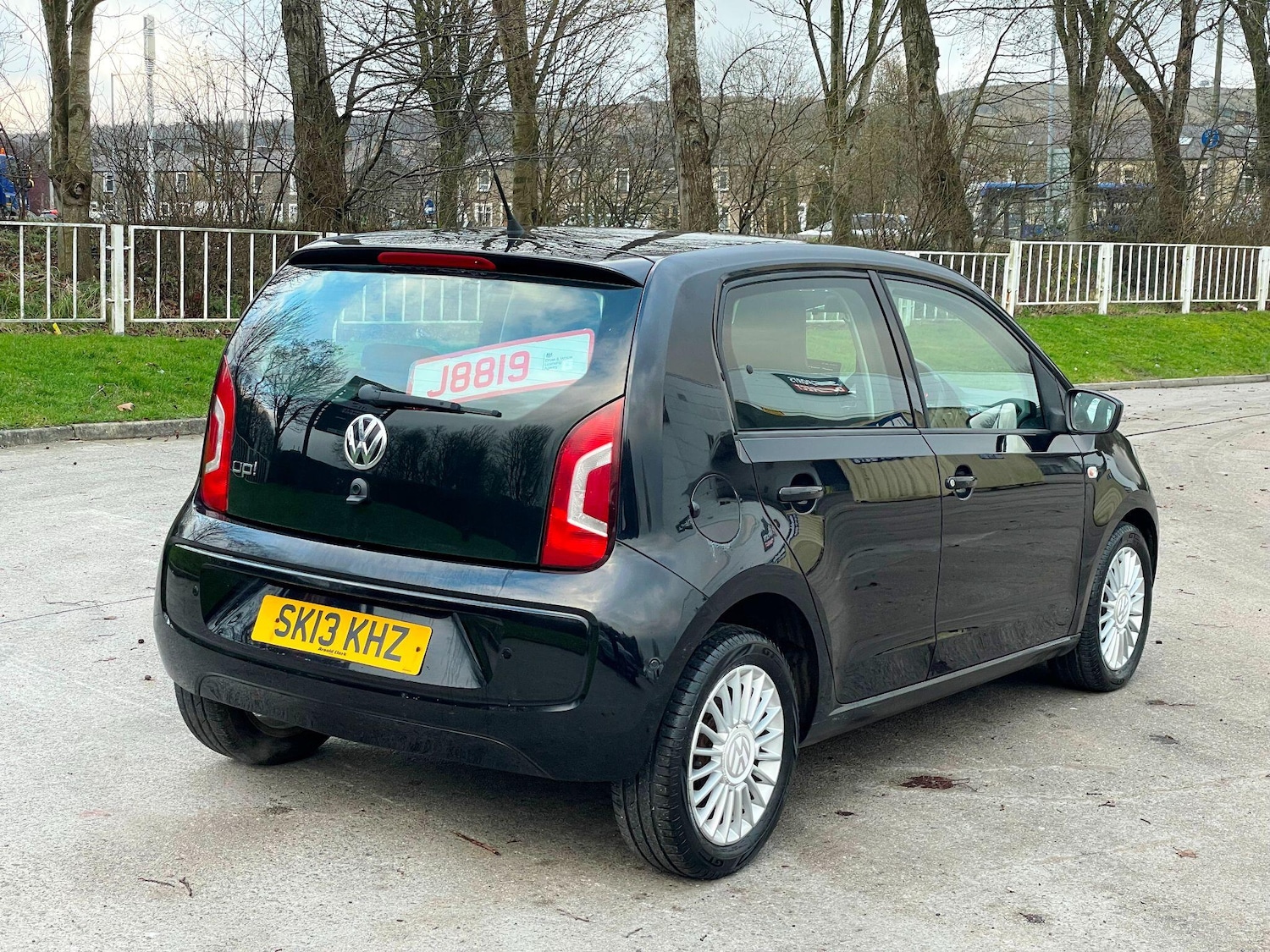 Used Volkswagen up! 2013 for sale - 77400874: Photo 9