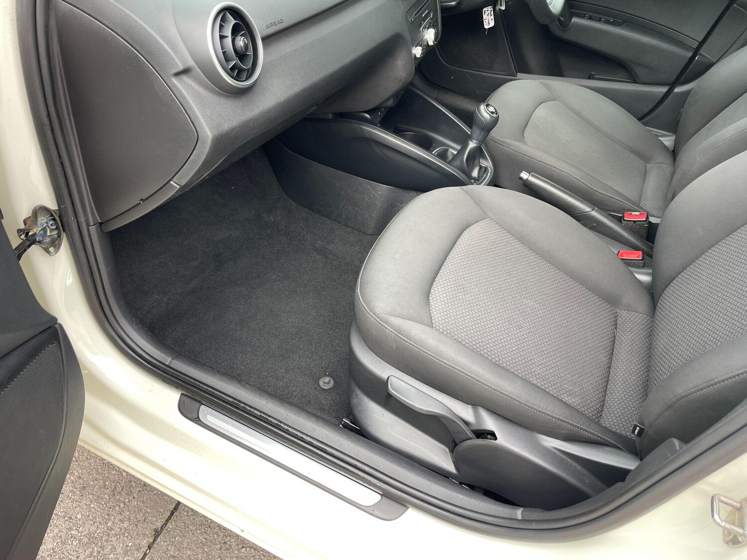 Used Audi A1 for sale - 78141496: Photo 42