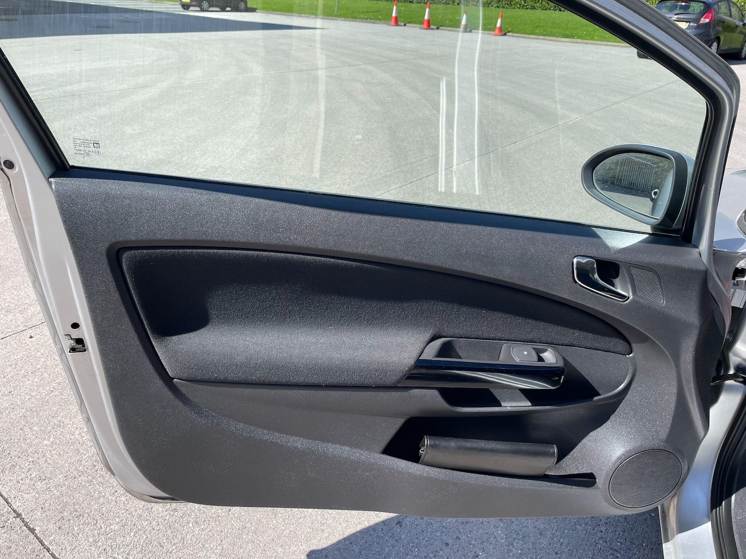 Used Vauxhall Corsa 2009 for sale - 78157345: Photo 25