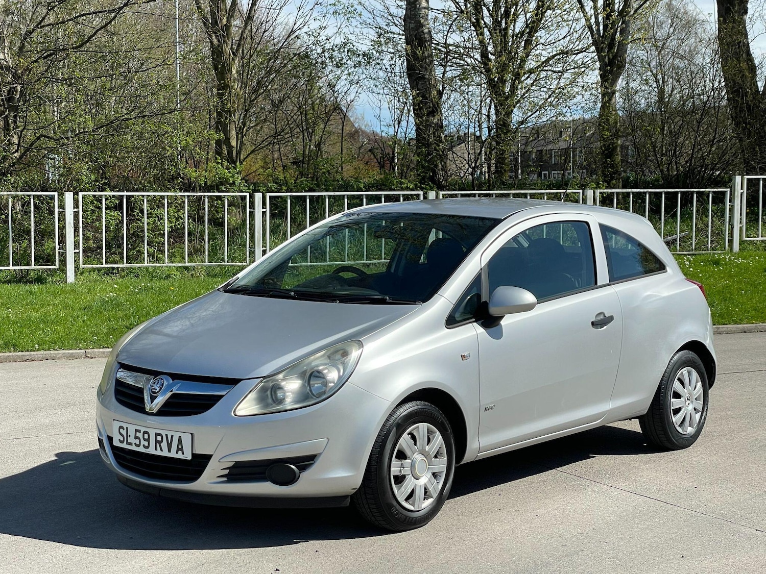 Used Vauxhall Corsa 2009 for sale - 78157345: Photo 3