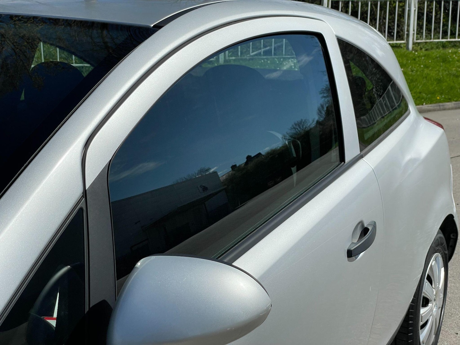 Used Vauxhall Corsa 2009 for sale - 78157345: Photo 33