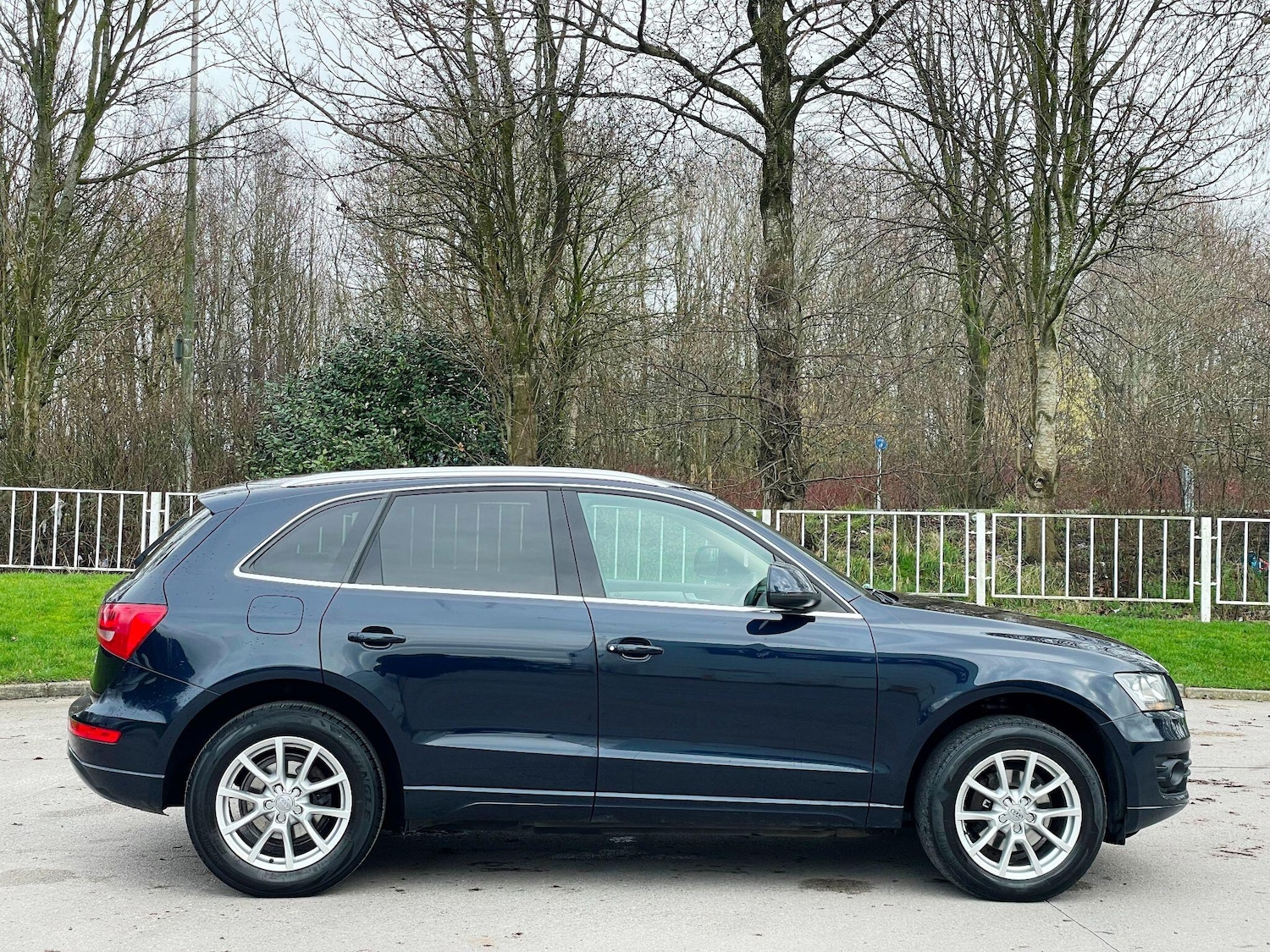 Used Audi Q5 2010 for sale - 77559824: Photo 8