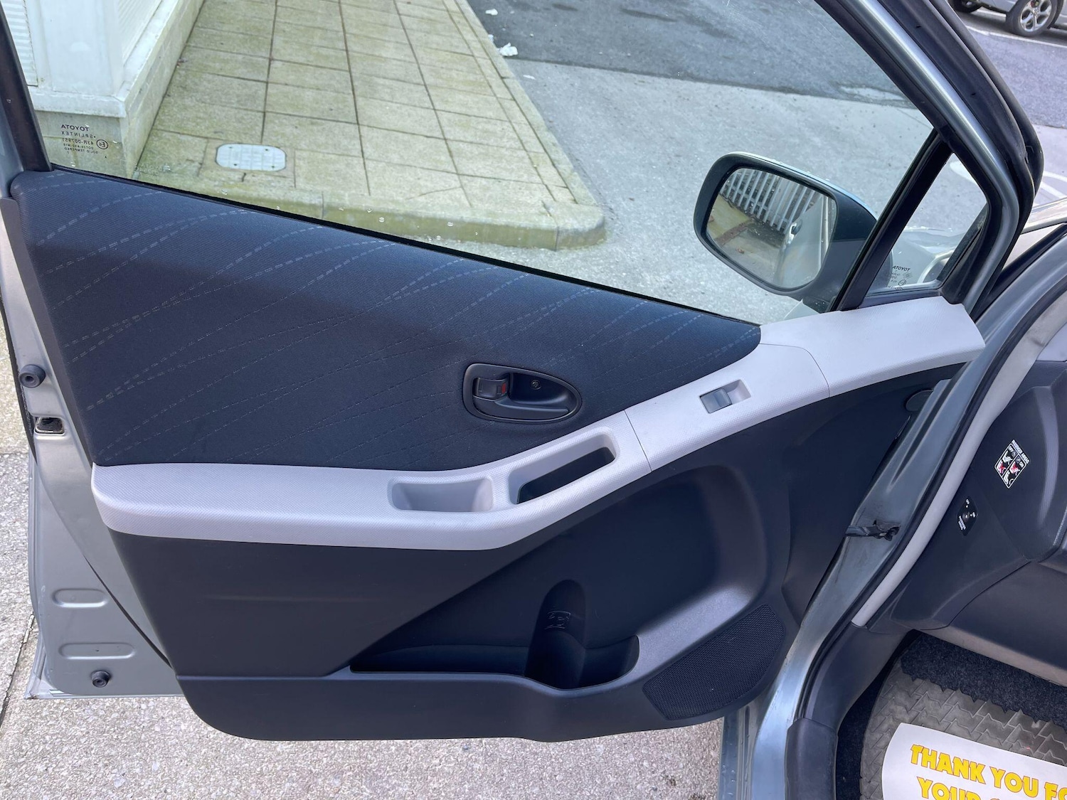 Used Toyota Yaris for sale - 78006902: Photo 30