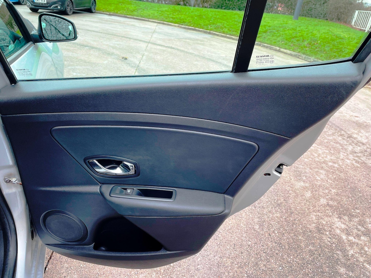 Used Renault Megane 2015 for sale - 77237592: Photo 32