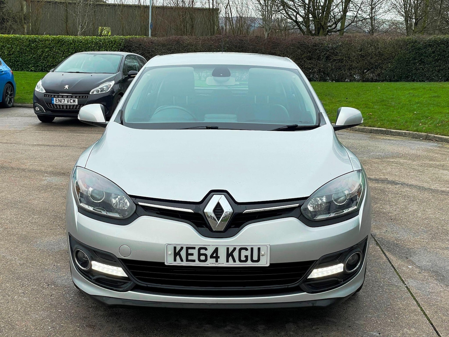 Used Renault Megane 2015 for sale - 77237592: Photo 4