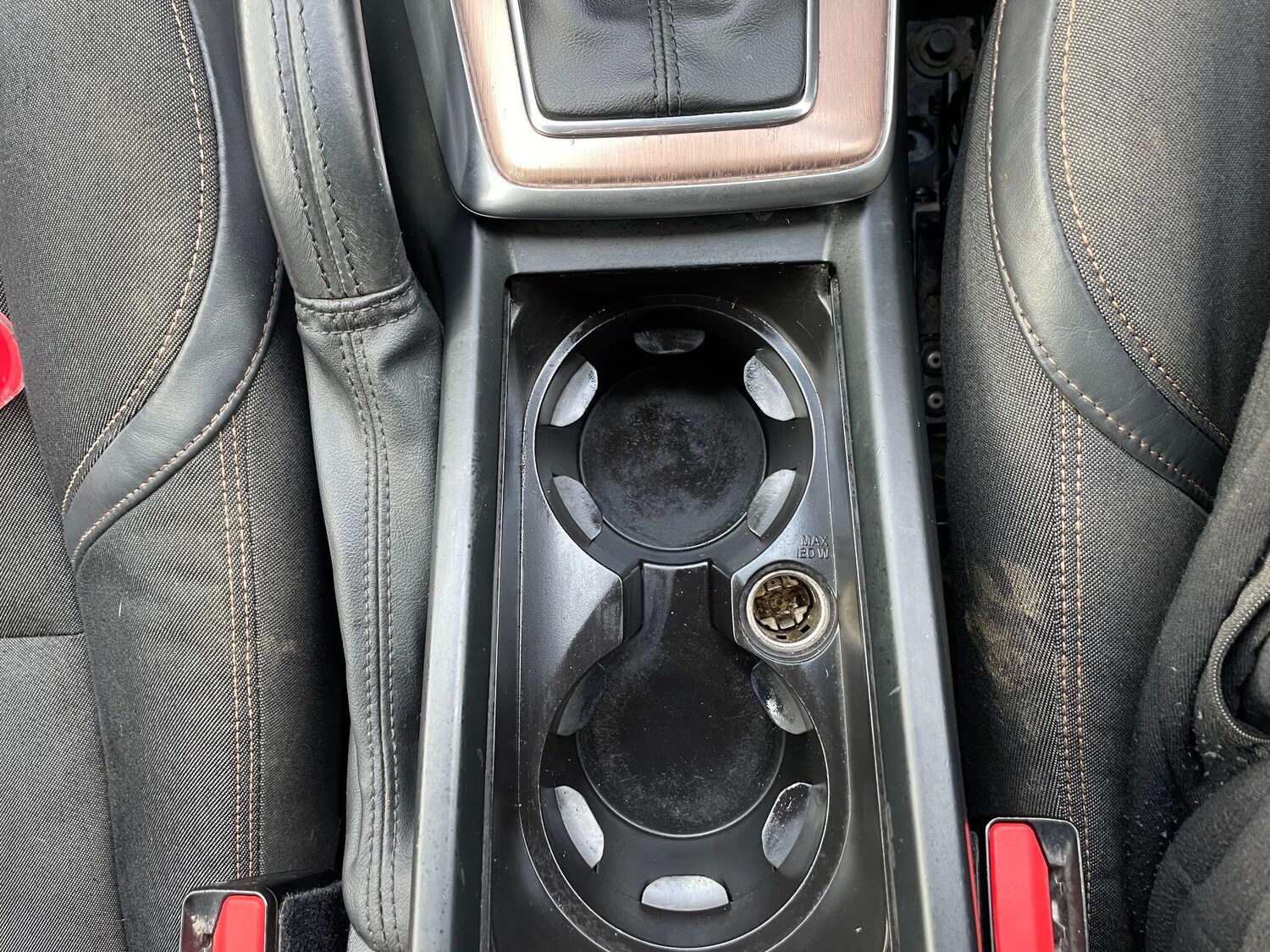 Used Volvo V40 Cross Country for sale - 77853375: Photo 15