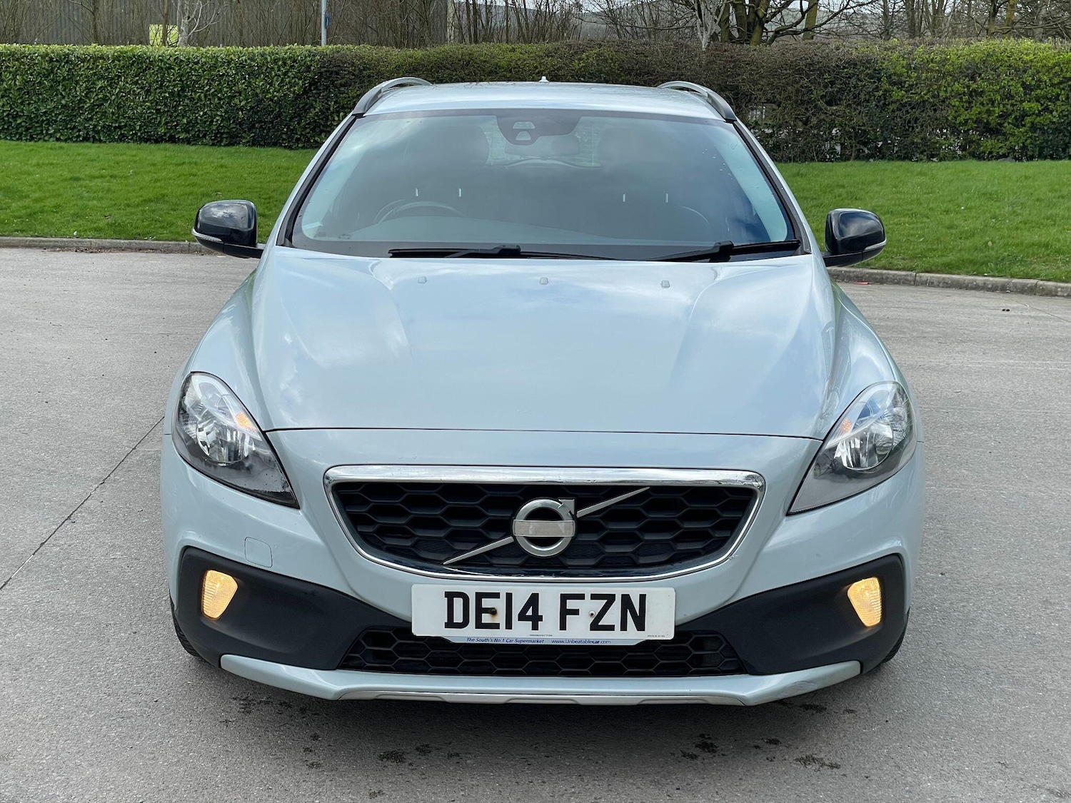 Used Volvo V40 Cross Country for sale - 77853375: Photo 2
