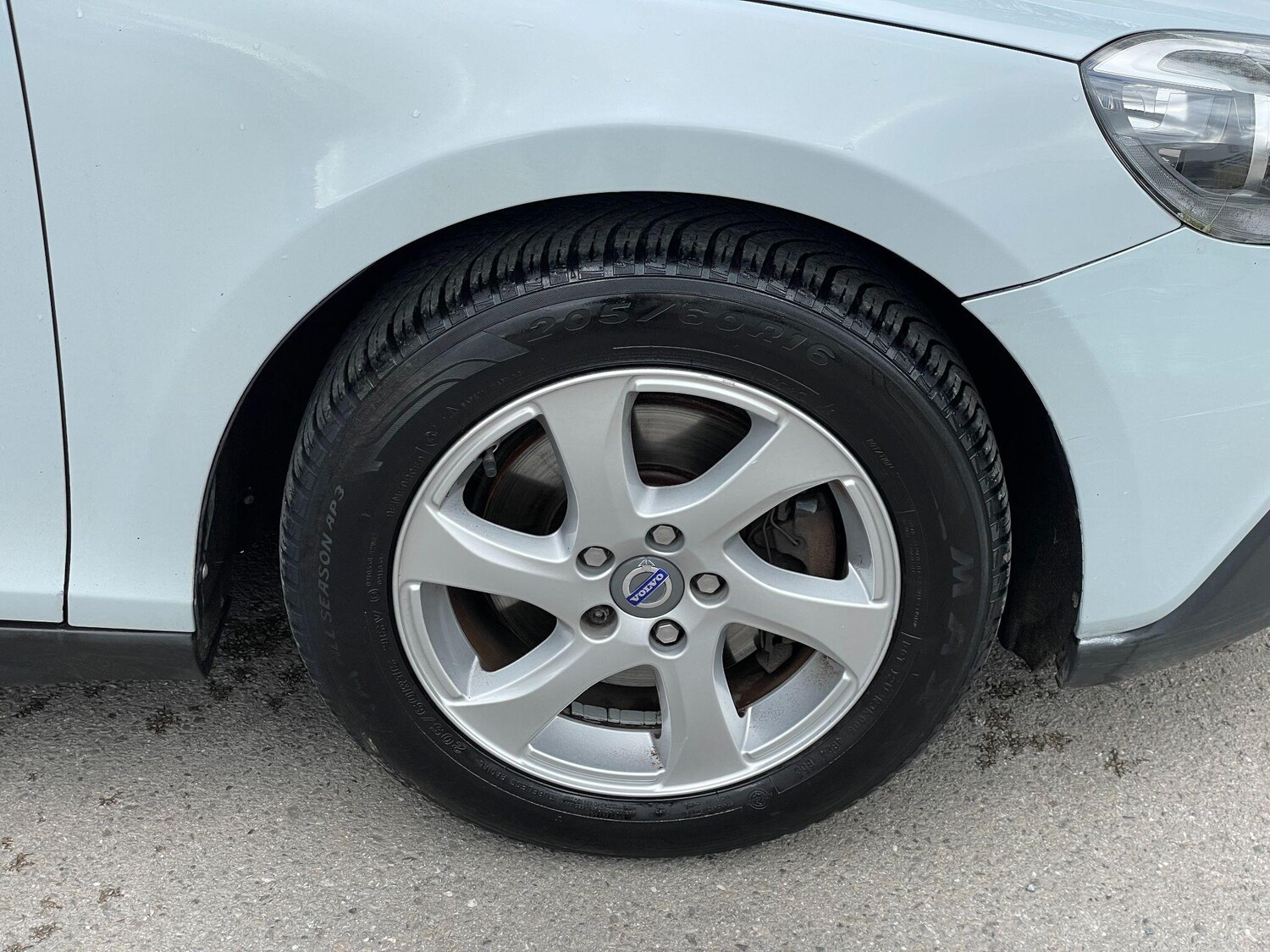 Used Volvo V40 Cross Country for sale - 77853375: Photo 31