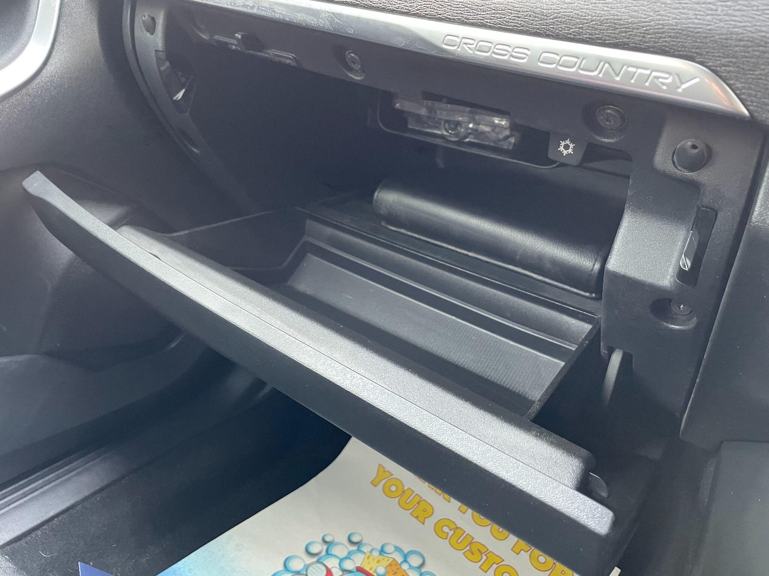 Used Volvo V40 Cross Country for sale - 77853375: Photo 47