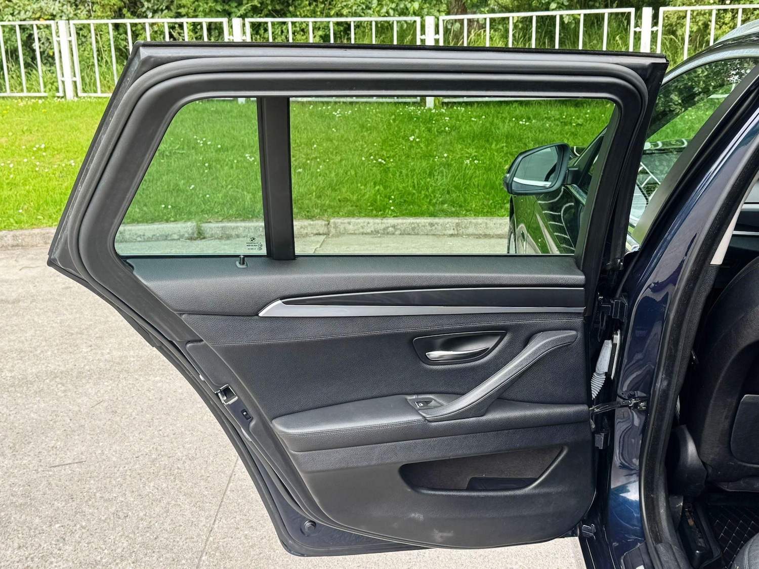 Used BMW 5 Series 2014 for sale - 77174823: Photo 32