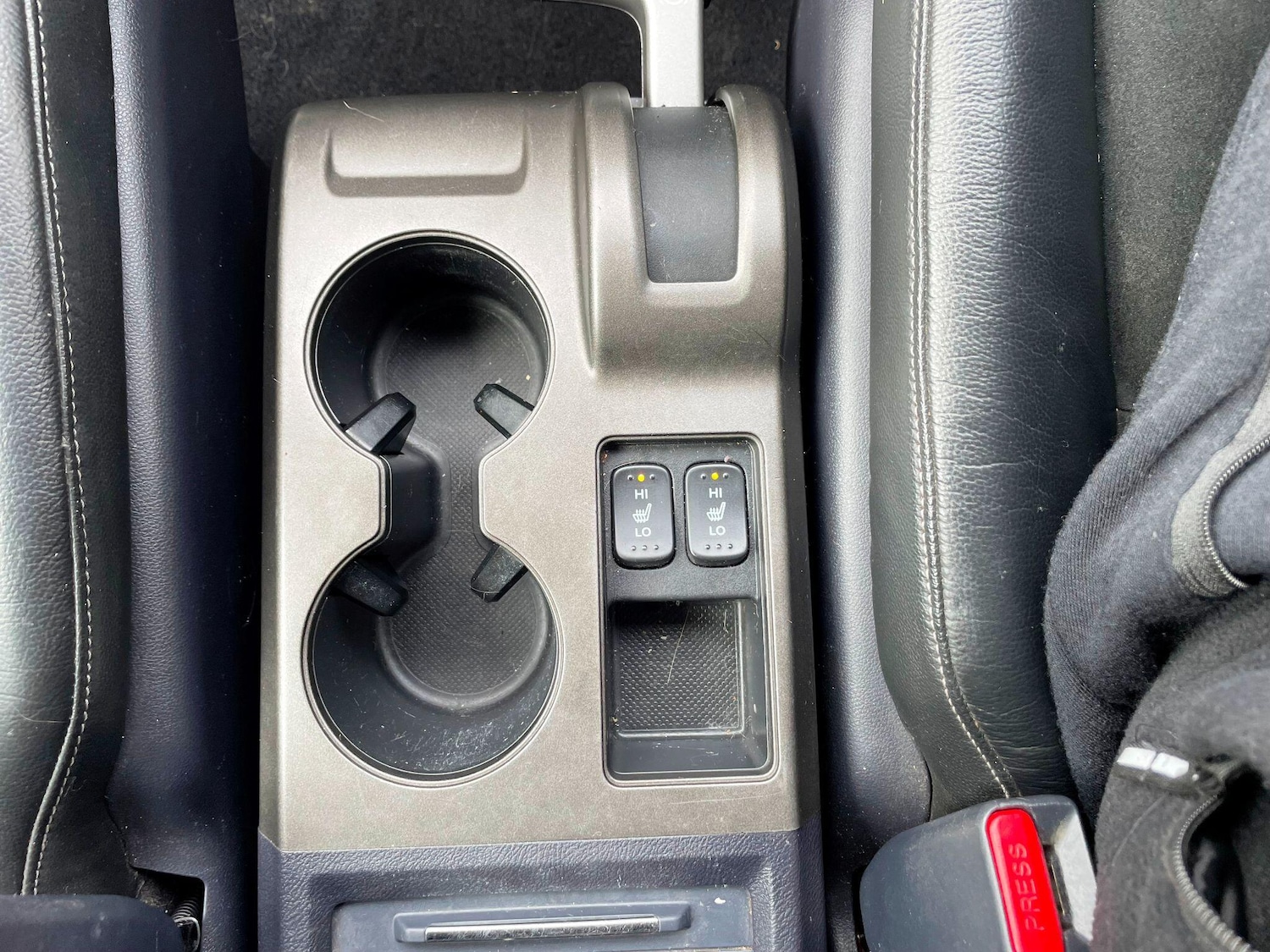 Used Honda CR-V 2010 for sale - 77892359: Photo 45