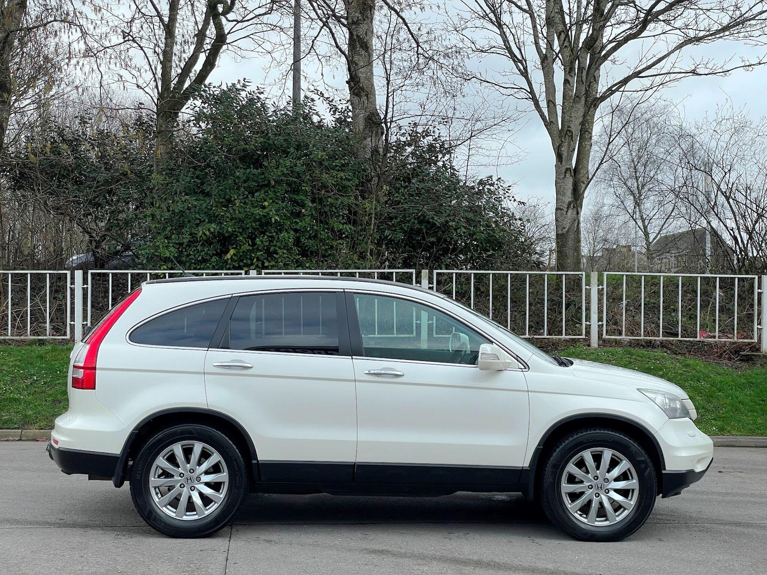 Used Honda CR-V 2010 for sale - 77892359: Photo 9