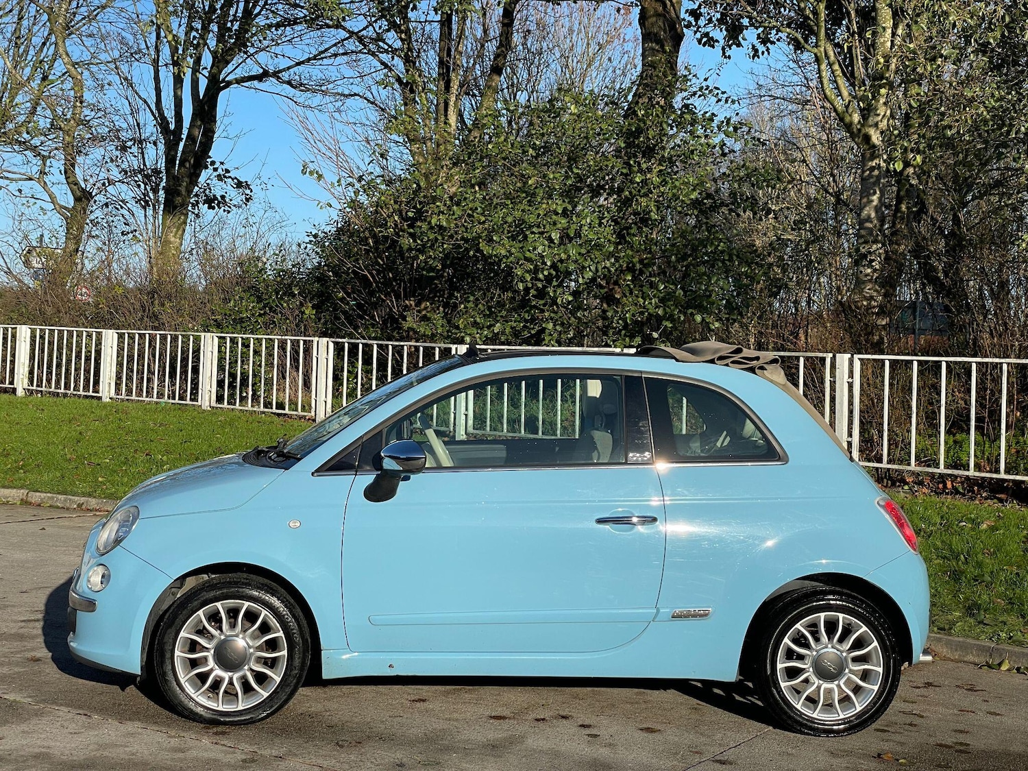 Used Fiat 500 2011 for sale - 77174777: Photo 4