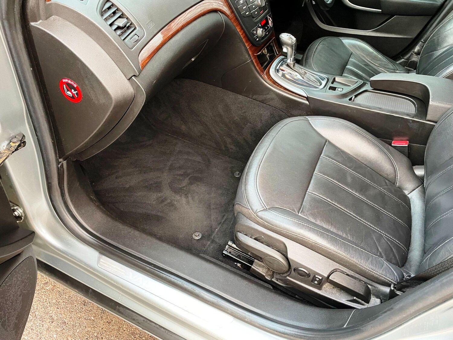 Used Vauxhall Insignia 2011 for sale - 77174769: Photo 24