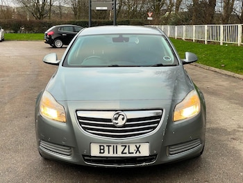Used Vauxhall Insignia 2011 for sale - 77174769: Photo